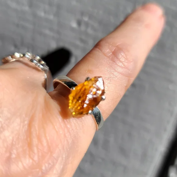 Raw 4k Citrine gemstone sterling silver sz10 - Picture 4 of 7